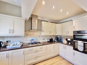 Photo 22- click for photo gallery